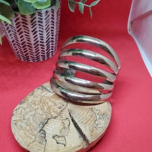 Silver cuff braclet❤
